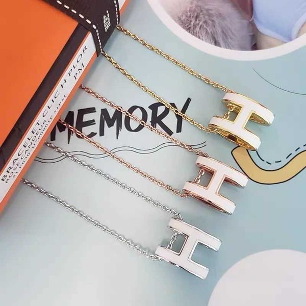 designer fashion h necklace female h letter pendant enamel 18k jewelry pop short clavicle chain simple aichuang necklace gift, Silver
designer fashion h necklace female h letter pendant enamel 18k jewelry pop short clavicle chain simple aichuang necklace gift, Silver