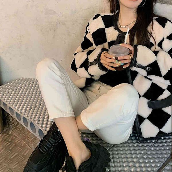 women's knits & tees 'checkerboard' fur splicing style coat with cotton round neck long sleeve simple female autumn and winte, White
women's knits & tees 'checkerboard' fur splicing style coat with cotton round neck long sleeve simple female autumn and winte, White
