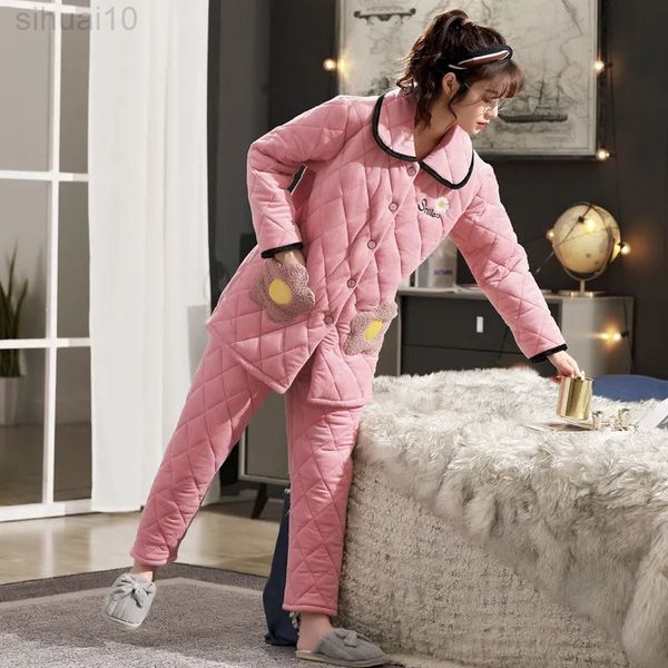 pajamas women 2021 winter three-layer thick coral fleece padded jacket korean style cute warm velvet ladies home service suit l220803, Black;red
pajamas women 2021 winter three-layer thick coral fleece padded jacket korean style cute warm velvet ladies home service suit l220803, Black;red