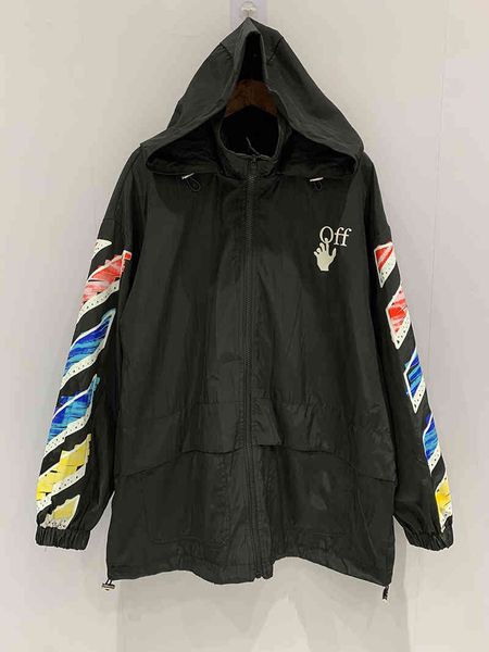 sky arrow print hooded loose style stormy coat2022 luxury brand fashion design all-match men and women, Black
sky arrow print hooded loose style stormy coat2022 luxury brand fashion design all-match men and women, Black