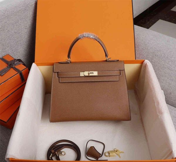 5a women tot shoulder bags loewe cow genuine leather handbag scarf charm with shoulders straps and packing box birkin bag fashion purse
5a women tot shoulder bags loewe cow genuine leather handbag scarf charm with shoulders straps and packing box birkin bag fashion purse