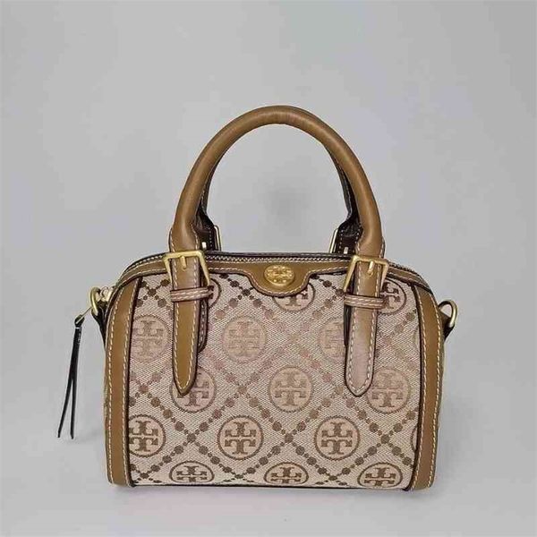 55% off factory online sale 2022 new pillow wine bucket bag small old flower portable one shoulder messenger bag m9i2
55% off factory online sale 2022 new pillow wine bucket bag small old flower portable one shoulder messenger bag m9i2