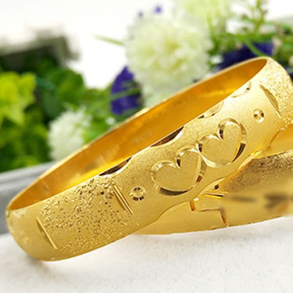 heart carved women bangle solid bracelet 18k yellow gold filled wedding bride trendy dubai jewelry girlfriend gift 60mm,12mm, Black
heart carved women bangle solid bracelet 18k yellow gold filled wedding bride trendy dubai jewelry girlfriend gift 60mm,12mm, Black
