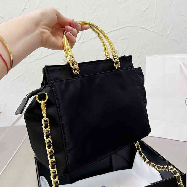 designer luxury women the tote bag fashion versatile handbags shoulder crossbody bags purse telfars totes large capacity saddle wallets 7a a
designer luxury women the tote bag fashion versatile handbags shoulder crossbody bags purse telfars totes large capacity saddle wallets 7a a