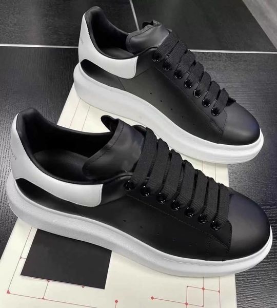 perfect brands white black leather sneakers shoes chunky rubber outsole women men low-soft calfskin sports treaded rubber couple trainers
perfect brands white black leather sneakers shoes chunky rubber outsole women men low-soft calfskin sports treaded rubber couple trainers