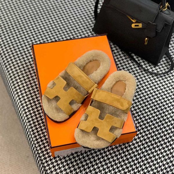 h family wool slippers autumn winter warm old man shoes high-end velcro couple, Black
h family wool slippers autumn winter warm old man shoes high-end velcro couple, Black