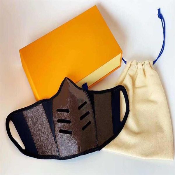 2021 new arrival lovers half face mouth cover mask designer leather lady handbag fashion tote bags women and men backpack mask no 198c, Silver
2021 new arrival lovers half face mouth cover mask designer leather lady handbag fashion tote bags women and men backpack mask no 198c, Silver