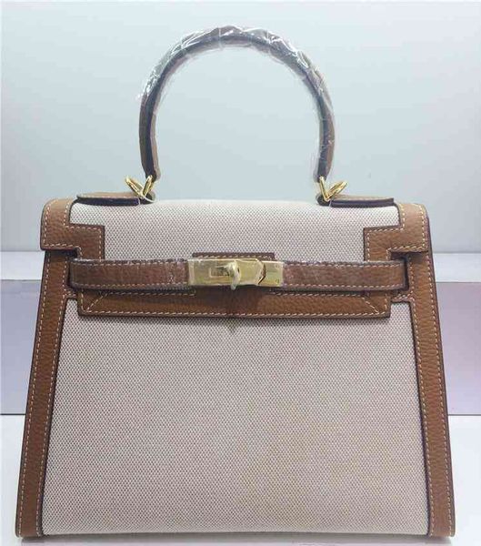 classic designer women totes 28cm real cowskin genuine leather canvas two-tone shoulder bags with lock strap lady fashion handbag wholesale
classic designer women totes 28cm real cowskin genuine leather canvas two-tone shoulder bags with lock strap lady fashion handbag wholesale