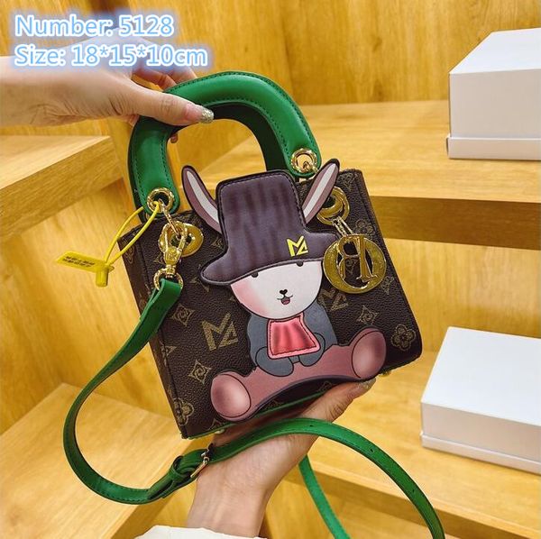 wholesale factory ladies leathers shoulder bags sweet cute cartoon fashion handbag street trend contrast color leather handbags summer forei
wholesale factory ladies leathers shoulder bags sweet cute cartoon fashion handbag street trend contrast color leather handbags summer forei