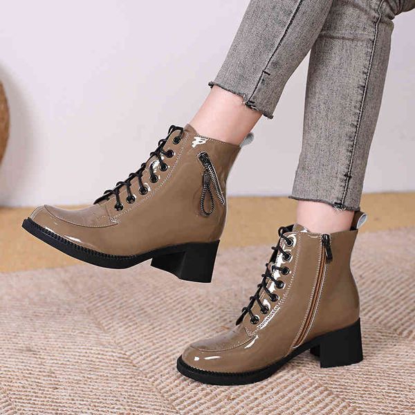 slippers british style thick soled martin boots women's autumn and winter patent leather single round head lace up middle heel large 9o, Black
slippers british style thick soled martin boots women's autumn and winter patent leather single round head lace up middle heel large 9o, Black