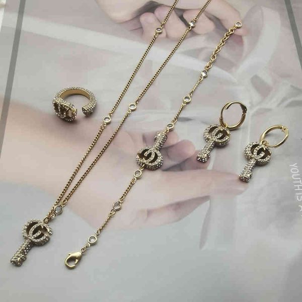 2022 factory wholesale new ancient home light luxury key full diamond high-grade minority earrings women's bracelet necklace ring 3xqg, Silver
2022 factory wholesale new ancient home light luxury key full diamond high-grade minority earrings women's bracelet necklace ring 3xqg, Silver