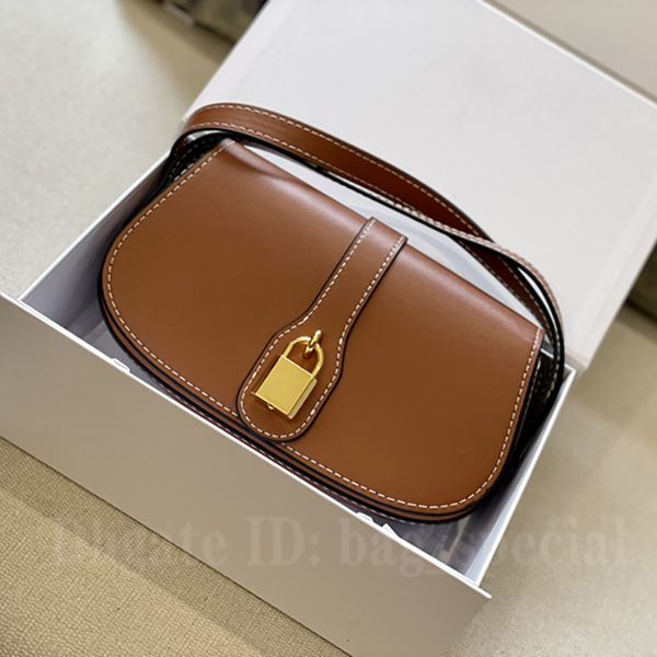 designer new shoulder bag fashion underarm bag womens handbag simple versatile lock four colors
designer new shoulder bag fashion underarm bag womens handbag simple versatile lock four colors