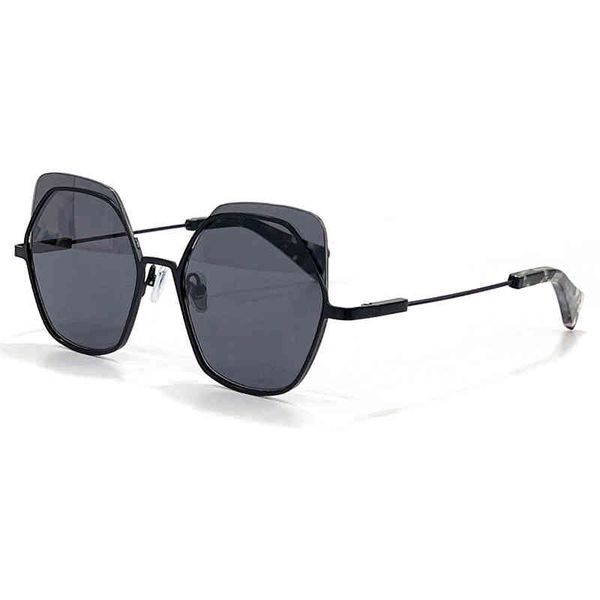 fashion glass woman cat eye black gradient glass female big frame modern retro vintage oculos de sol brand eyeglasses sun glasses for men uv, White;black
fashion glass woman cat eye black gradient glass female big frame modern retro vintage oculos de sol brand eyeglasses sun glasses for men uv, White;black
