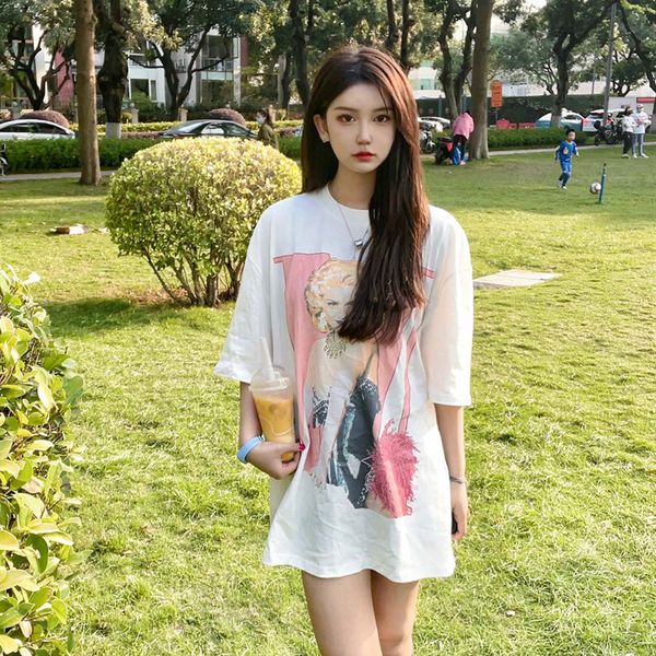 22ss europe vintage musician girl p tee skateboard men t shirt spring summer women short sleeve white color high street streetwear cotton ts, White;black
22ss europe vintage musician girl p tee skateboard men t shirt spring summer women short sleeve white color high street streetwear cotton ts, White;black