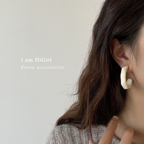 925 silver needle simple solid color irregular ear ring korean fashion internet-famous elegant earrings simple vintage eardrop women, Golden
925 silver needle simple solid color irregular ear ring korean fashion internet-famous elegant earrings simple vintage eardrop women, Golden