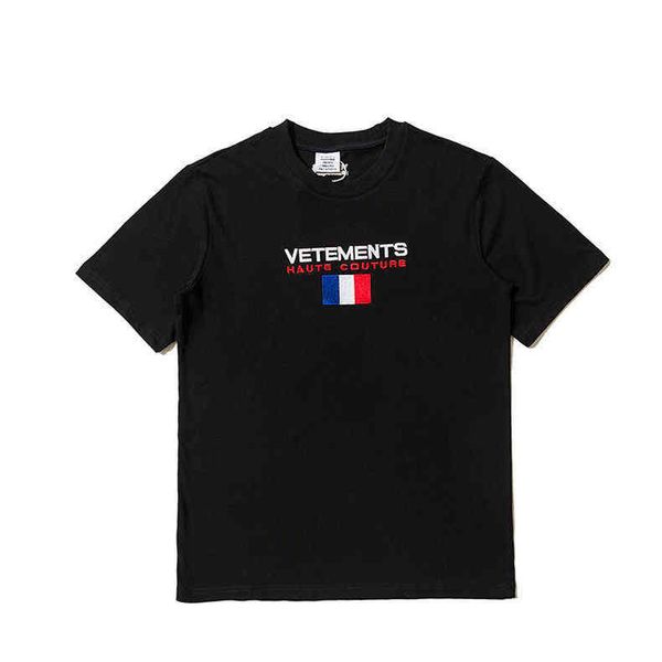 vettements wittmont 2022 spring classic short sleeve embroidered loose t-shirt, White;black
vettements wittmont 2022 spring classic short sleeve embroidered loose t-shirt, White;black