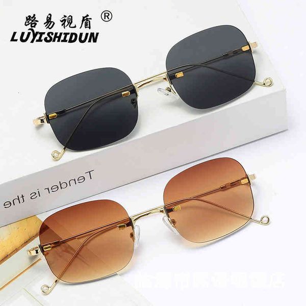 sunglasses korean frameless trimming flat lens oval mesh red plain k5s7, White;black
sunglasses korean frameless trimming flat lens oval mesh red plain k5s7, White;black