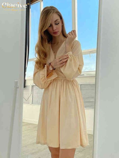 clacive v-neck yellow mini dress autumn fashion long sleeve satin dress casual a-line high waist elegant dresses for women t220804, Black;gray
clacive v-neck yellow mini dress autumn fashion long sleeve satin dress casual a-line high waist elegant dresses for women t220804, Black;gray