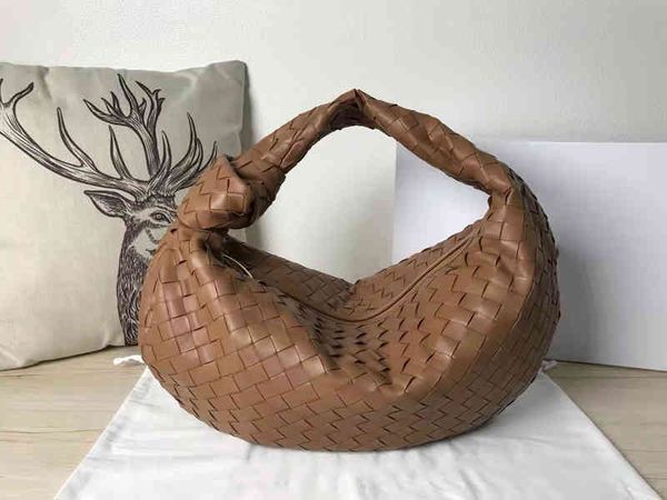 designer handbags bottegav venetas imported 2022 sheepskin jodie large woven handbag fashion trend women's bag leather handmade 15cc
designer handbags bottegav venetas imported 2022 sheepskin jodie large woven handbag fashion trend women's bag leather handmade 15cc