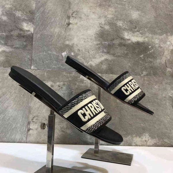 sandals women's 2022 summer new style outer wear holiday fashion embroidered letters flat-bottomed beach women's slippers x220402, Black
sandals women's 2022 summer new style outer wear holiday fashion embroidered letters flat-bottomed beach women's slippers x220402, Black