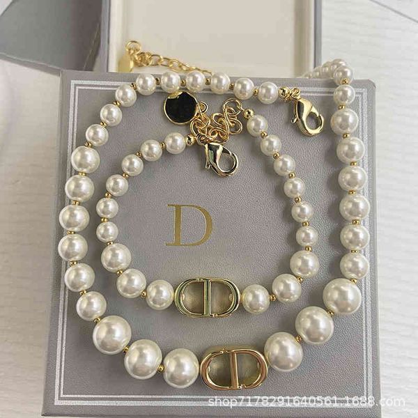 new d pearl summer women's high-grade neck chain cold light di family bracelet2022 luxury brand fashion design versatile necklace, Silver 
new d pearl summer women's high-grade neck chain cold light di family bracelet2022 luxury brand fashion design versatile necklace, Silver