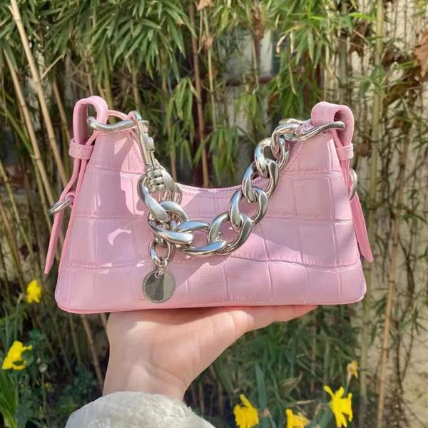 thick chain messenger bag women underarm shoulder bags famous brand designer handbag 2022 new
thick chain messenger bag women underarm shoulder bags famous brand designer handbag 2022 new