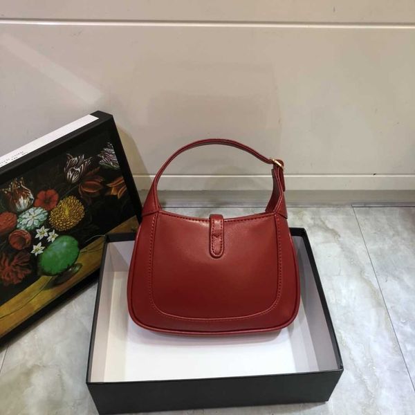 fashion design leather bag removable strap womens underarm bag advanced color choice shoulder bag retro exquisite style pocket
fashion design leather bag removable strap womens underarm bag advanced color choice shoulder bag retro exquisite style pocket