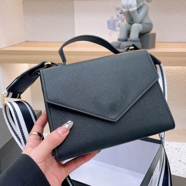 2022 new trend shoulder messenger bag saffianos designers bags trendy leather women handbags composite ladies monochrome q3ly#
2022 new trend shoulder messenger bag saffianos designers bags trendy leather women handbags composite ladies monochrome q3ly#