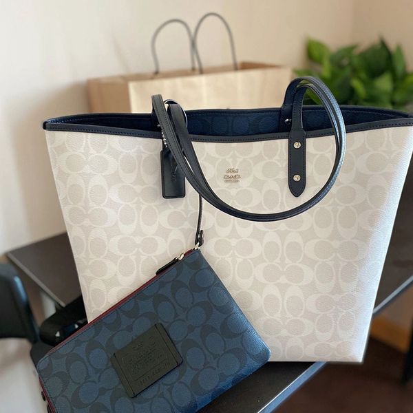 designer bags olai new women's double-sided printing shopping mother large capacity one shoulder portable tote mommy
designer bags olai new women's double-sided printing shopping mother large capacity one shoulder portable tote mommy