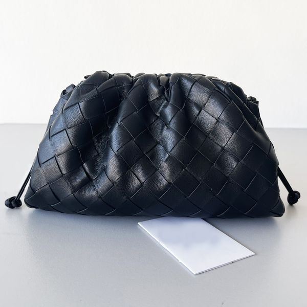 luxury designer woven bags brand women weave bags womens fashion bag lady pouch purse genuine leather crochet design cloud type handbags wal
luxury designer woven bags brand women weave bags womens fashion bag lady pouch purse genuine leather crochet design cloud type handbags wal