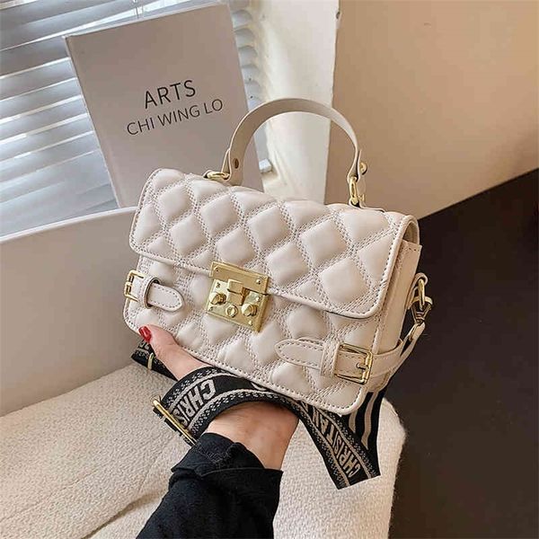 lady bag2022 new style small fragrance lingge small square bag wide shoulder belt embroidered thread textured women's small bag 60% off 
lady bag2022 new style small fragrance lingge small square bag wide shoulder belt embroidered thread textured women's small bag 60% off