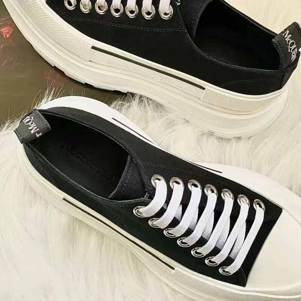 brand ale women casual shoes designer platform rubber sole sneakers canvas trainers outdoor sneaker 35-40, Black
brand ale women casual shoes designer platform rubber sole sneakers canvas trainers outdoor sneaker 35-40, Black