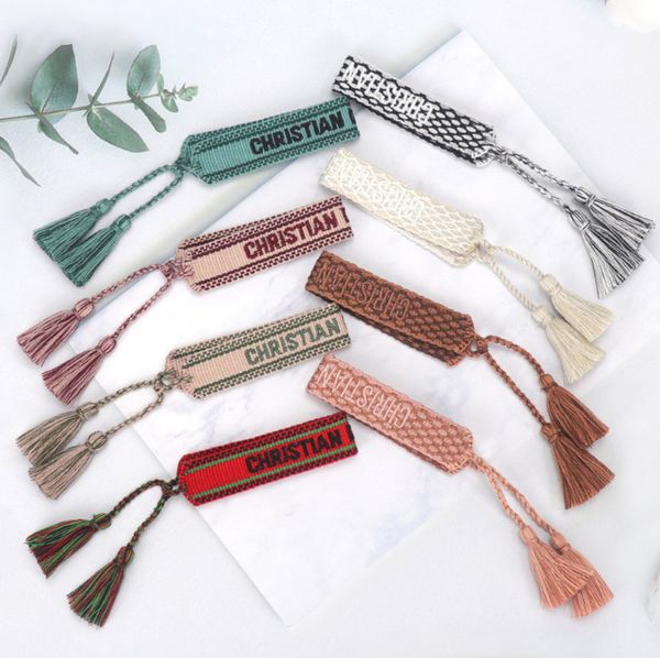 luxury fashion brand embroidery bracelets classic women men bangles friendship charm bangle woven adjustable tassel vintage couple braided j, Golden;silver
luxury fashion brand embroidery bracelets classic women men bangles friendship charm bangle woven adjustable tassel vintage couple braided j, Golden;silver