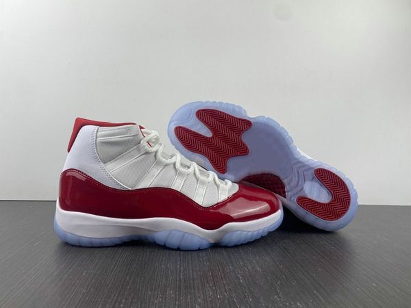 cherry basketball designer shoes white varsity red black fashion sport sneakers vintage trainers excellent quality
cherry basketball designer shoes white varsity red black fashion sport sneakers vintage trainers excellent quality