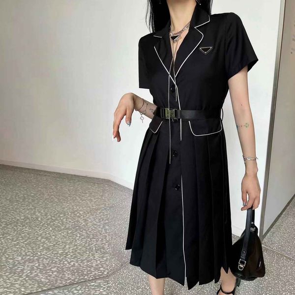 spring short sleeve trench coats women dress suit coat letter triangle decoration jacket buckle belt dresses coats outerwear, Tan;black
spring short sleeve trench coats women dress suit coat letter triangle decoration jacket buckle belt dresses coats outerwear, Tan;black