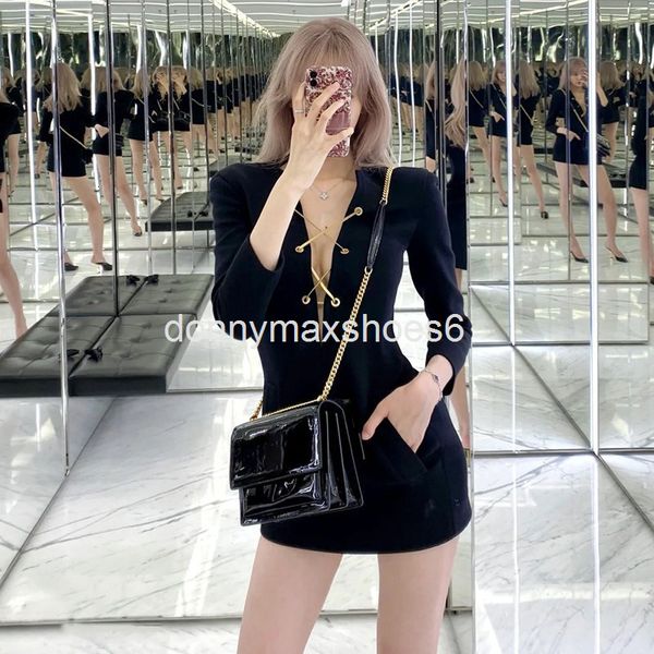 casual dresses deep v chain dress autumn winter royal sister light familiar slim long sleeve mini hip wrap skirt, Black;gray
casual dresses deep v chain dress autumn winter royal sister light familiar slim long sleeve mini hip wrap skirt, Black;gray