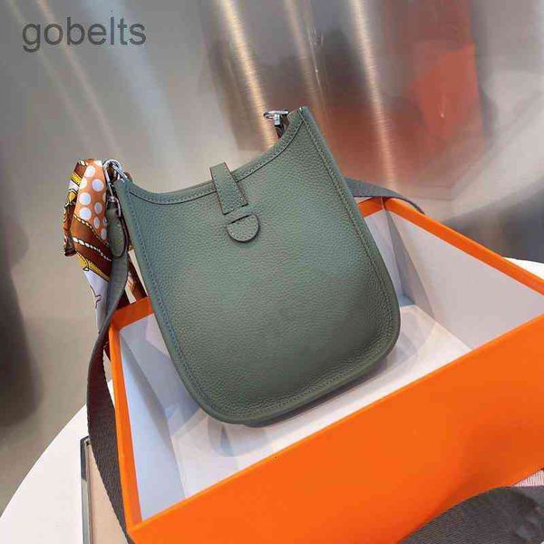 2022 designer bags evelyn small wear new bag eve series handbag super soft leather femal famous handbags antique camera wholesalebirkins
2022 designer bags evelyn small wear new bag eve series handbag super soft leather femal famous handbags antique camera wholesalebirkins