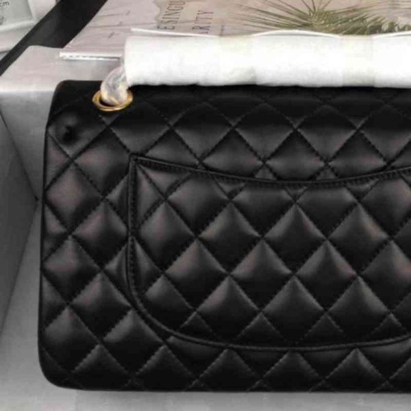 designer genuine female luxury handbag lambskin square package leather crossbody bag classic flap shoulder bags
designer genuine female luxury handbag lambskin square package leather crossbody bag classic flap shoulder bags