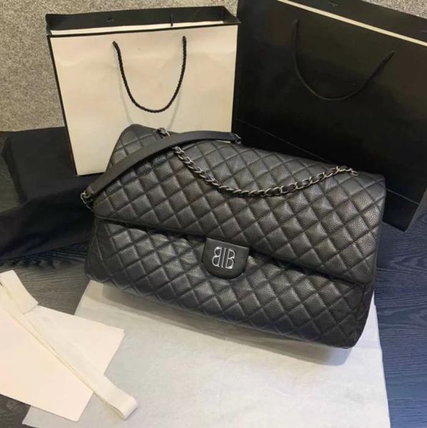 designer bag large travel bag with 3 color metal chain and classic extra antique silver hardware 46.6cm
designer bag large travel bag with 3 color metal chain and classic extra antique silver hardware 46.6cm