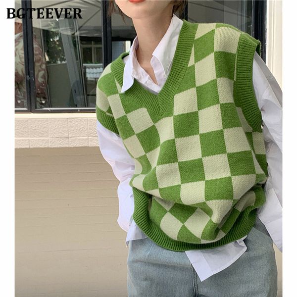 stylish chic v-neck plaid women sweaters casual sleeveless loose female knitted jumpers 2021 autumn winter women vest, White;black
stylish chic v-neck plaid women sweaters casual sleeveless loose female knitted jumpers 2021 autumn winter women vest, White;black