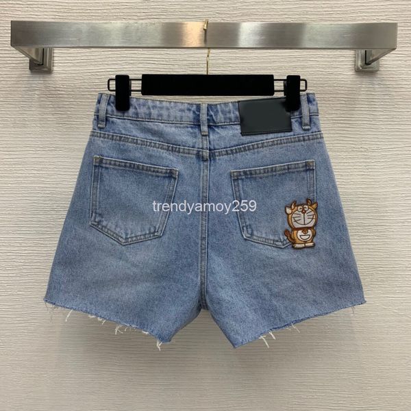 women's shorts european station summer cut fringe back cute cowhorn jingle cat heavy industry embroidery denim shorts, White;black
women's shorts european station summer cut fringe back cute cowhorn jingle cat heavy industry embroidery denim shorts, White;black