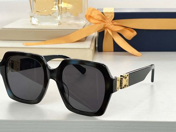 sunglasses for men women summer 1531 style sunshade anti-ultraviolet retro plate plank full frame random box, White;black
sunglasses for men women summer 1531 style sunshade anti-ultraviolet retro plate plank full frame random box, White;black