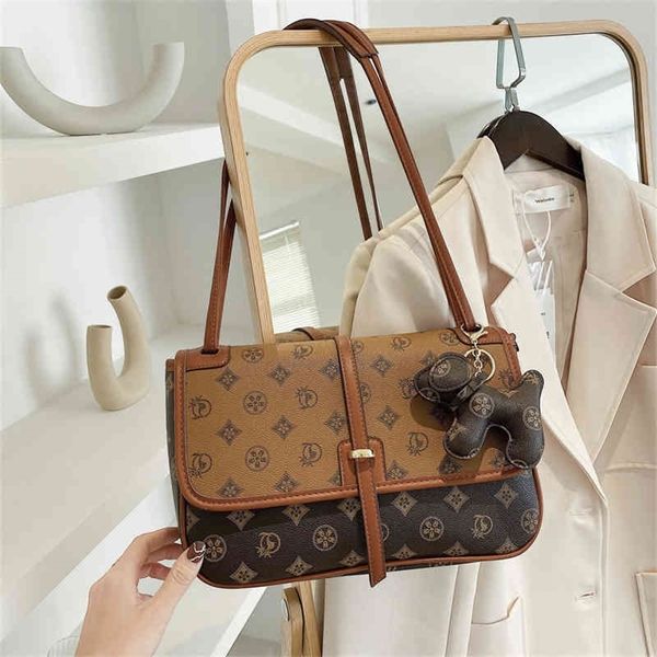 clearance 62% off bag printed female live broadcast shaking trend high-capacity postman bag 
clearance 62% off bag printed female live broadcast shaking trend high-capacity postman bag