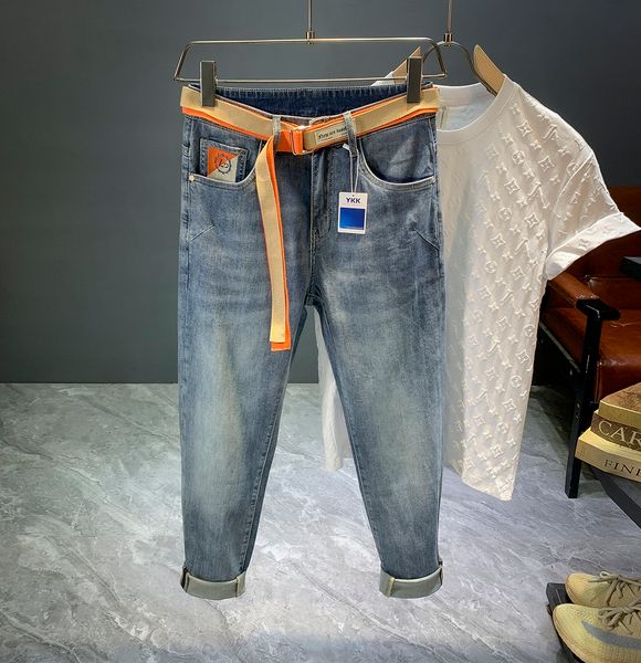 2022 new men's jeans stretch skinny regular slim fit casual classic style fashion denim trousers male light blue pants pantalones hombr
2022 new men's jeans stretch skinny regular slim fit casual classic style fashion denim trousers male light blue pants pantalones hombr