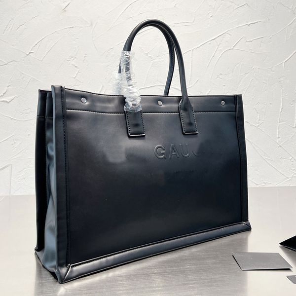 tote shopping bag large capacity handbag women clutch shoulder bags black lettered printing genuine leather fashion internal zipper hasp lad
tote shopping bag large capacity handbag women clutch shoulder bags black lettered printing genuine leather fashion internal zipper hasp lad