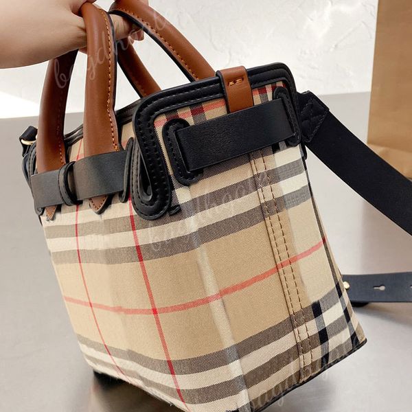 designer luxury bag women handbag tote bags shopping shoulder crossbody purse fashion tartan genuine leather gold hardware classic clutch
designer luxury bag women handbag tote bags shopping shoulder crossbody purse fashion tartan genuine leather gold hardware classic clutch