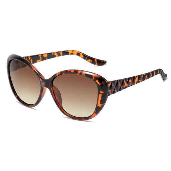 2022 latest fashion designer factory online export sunglasses baron new frame pineapple leg women, White;black
2022 latest fashion designer factory online export sunglasses baron new frame pineapple leg women, White;black