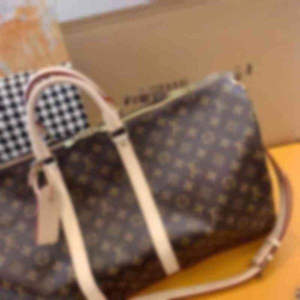 louiseity 1 viutonity luxury brand bags birthd handbag travel sports daily products eye-catching bag spring casual and fashionable wome ofav, Red;black
louiseity 1 viutonity luxury brand bags birthd handbag travel sports daily products eye-catching bag spring casual and fashionable wome ofav, Red;black
