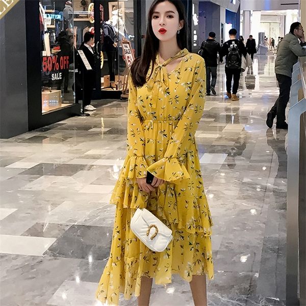 bgteever casual ruffles floral print long women dress elastic waist flare sleeve female vestidos women a-line dress 2019 t190610, Black;pink
bgteever casual ruffles floral print long women dress elastic waist flare sleeve female vestidos women a-line dress 2019 t190610, Black;pink