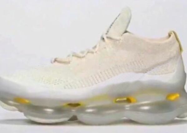 2022 designer scorpion knit women sports running shoes cushion sports sneakers mens trainers size 36-45, Black;white
2022 designer scorpion knit women sports running shoes cushion sports sneakers mens trainers size 36-45, Black;white